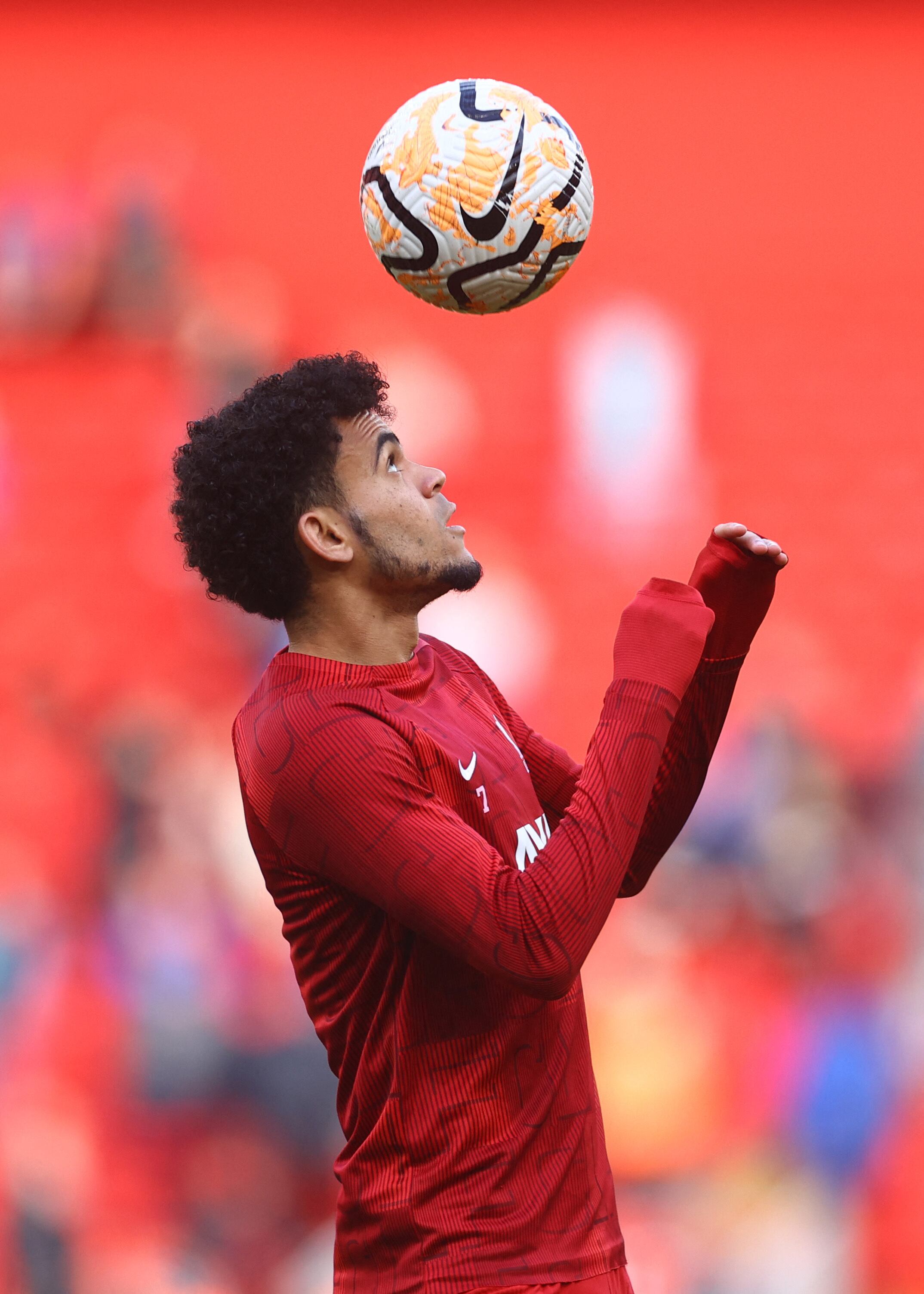 Soccer Football - Premier League - Liverpool v Everton - Anfield, Liverpool, Britain - October 21, 2023  Liverpool's Luis Diaz during the warm up before the match REUTERS/Carl Recine NO USE WITH UNAUTHORIZED AUDIO, VIDEO, DATA, FIXTURE LISTS, CLUB/LEAGUE LOGOS OR 'LIVE' SERVICES. ONLINE IN-MATCH USE LIMITED TO 45 IMAGES, NO VIDEO EMULATION. NO USE IN BETTING, GAMES OR SINGLE CLUB/LEAGUE/PLAYER PUBLICATIONS.