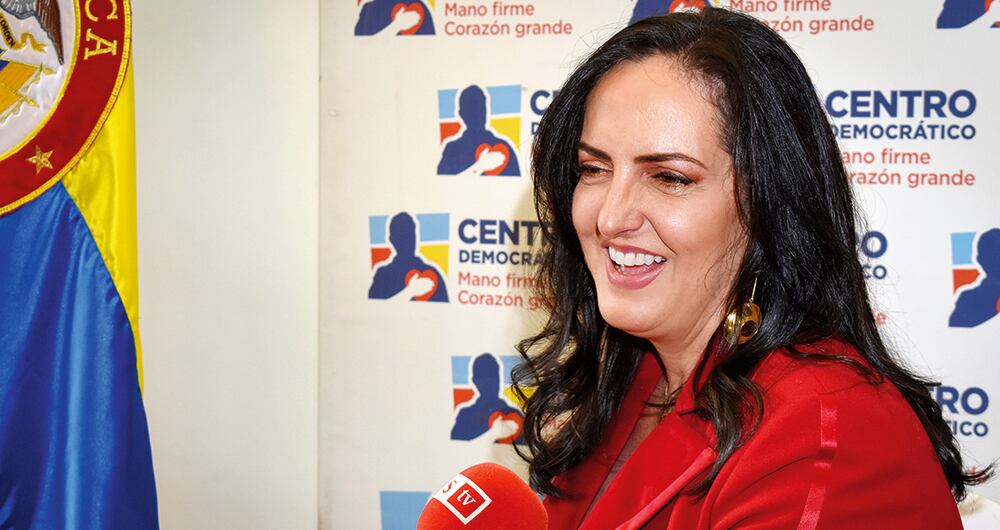 LA JEFA de la oposiciÓn_5