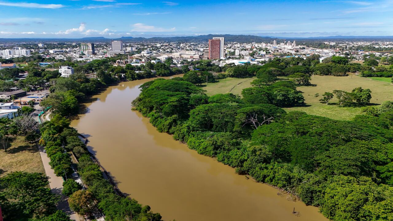 La capital de Córdoba es un destino lleno de historia y cultura, con rica gastronomía y encantos naturales como el río Sinú.