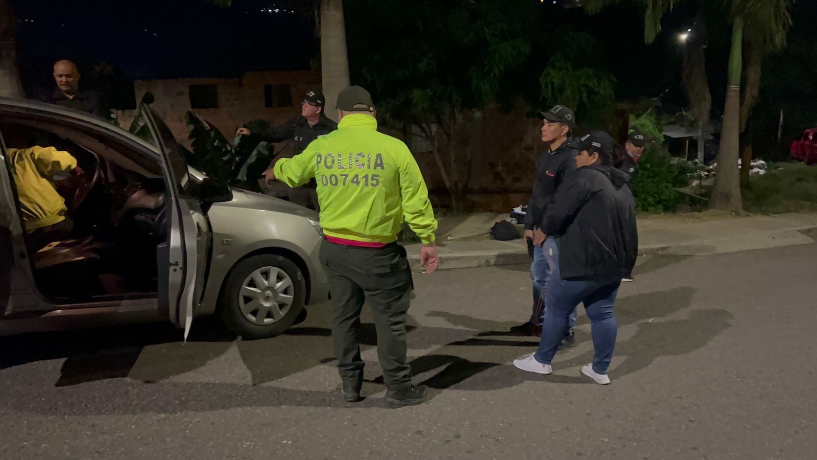 Los uniformados adelantan un operativo contra el microtráfico.