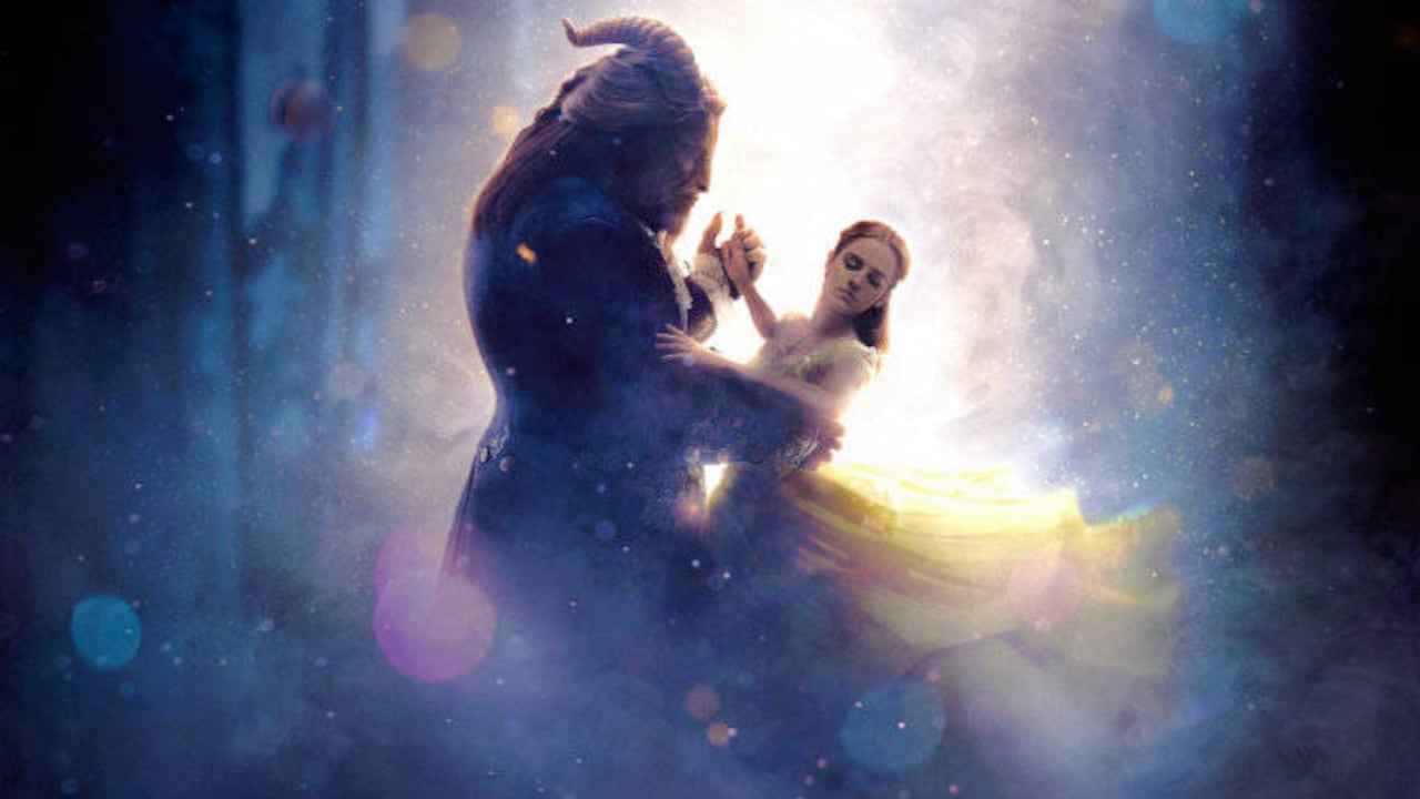 Dan Stevens y Emma Watson protagonizan la nueva película de Disney.