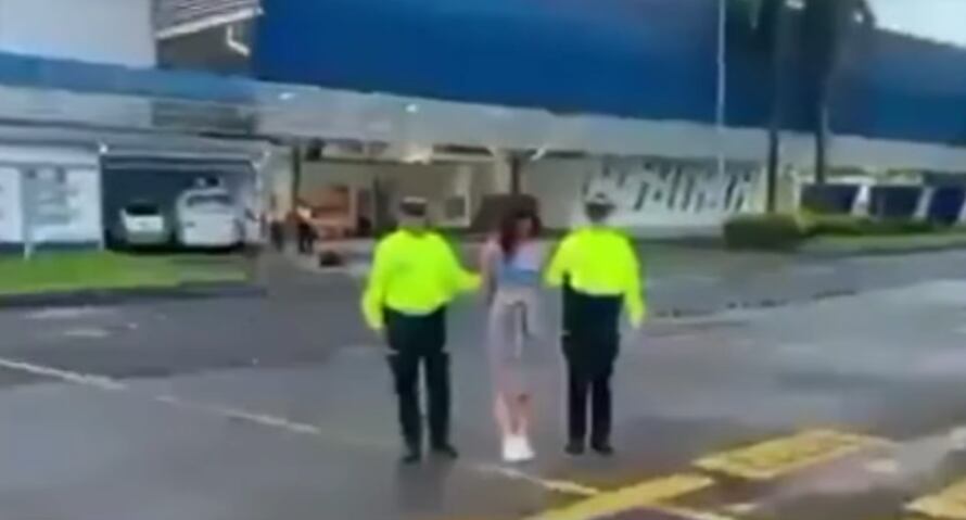 Katerine Andrea Martínez Martínez, alias Gabriela, detenida en Florencia (Caquetá)