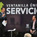 Daniel Medina, representante legal del Consorcio Circulemos Digital y el secretario de Movilidad, Felipe Ramírez, en el lanzamiento de la ventanilla única.