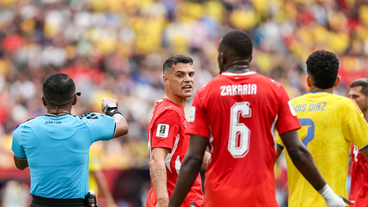 Granit Xhaka, capitán de Suiza, en el partido contra Colombia por el Mundial 2026