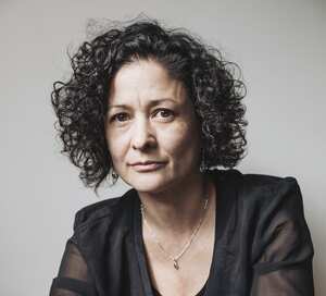 Pilar Quintana obtuvo por su novela ‘La perra’, el IV Premio Biblioteca de Narrativa Colombiana EAFIT en 2018, y en 2019 el PEN Translates Award.