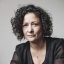 Pilar Quintana obtuvo por su novela ‘La perra’, el IV Premio Biblioteca de Narrativa Colombiana EAFIT en 2018, y en 2019 el PEN Translates Award.