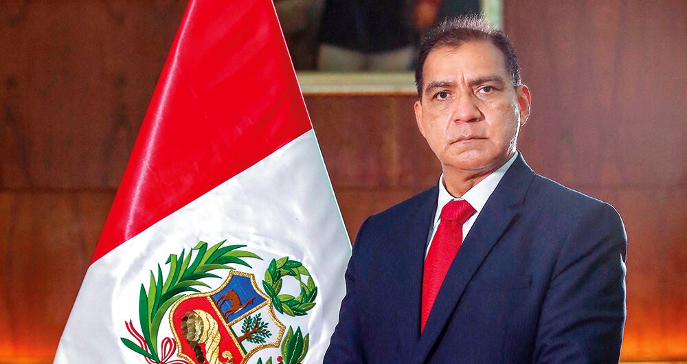 El ministro Luis Barranzuela se vio obligado a renunciar de su cargo por una fiesta clandestina. Foto: AFP