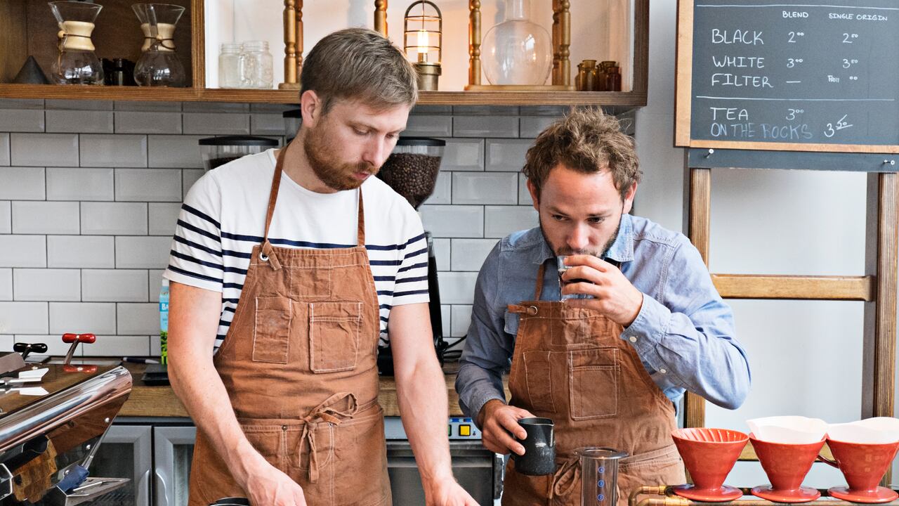 Lo mejor es consumir el café recién hecho.