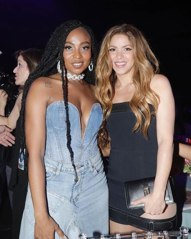 Goyo se acercó a Shakira para expresarle su admiración