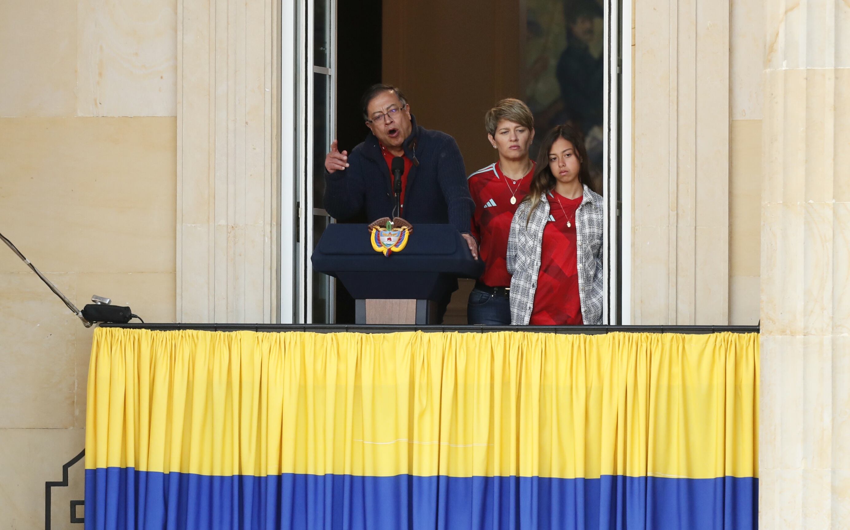 Presidente Gustavo Petro en el balcón de la Casa de Nariño, discurso.