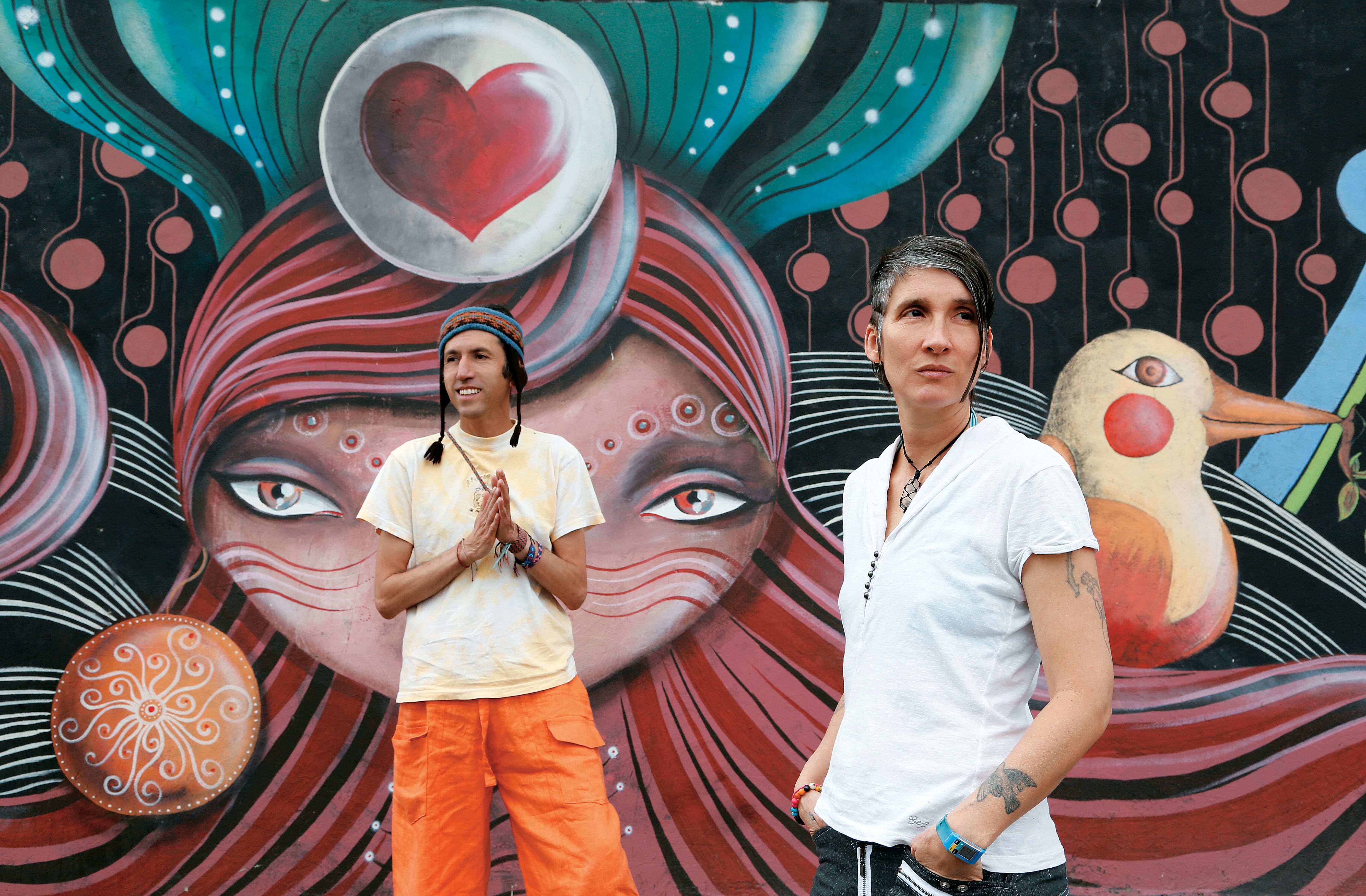 Héctor Buitrago y Andrea Echeverri, líderes de la banda Aterciopelados, una de las más emblemáticas del rock alternativo nacional.