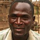 Eric Aniva cuenta haber mantenido relaciones sexuales con niñas en edad escolar, tras haber sido contratado para ello por los familiares de éstas.