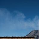 El volcán Ubinas sigue expulsando cenizas