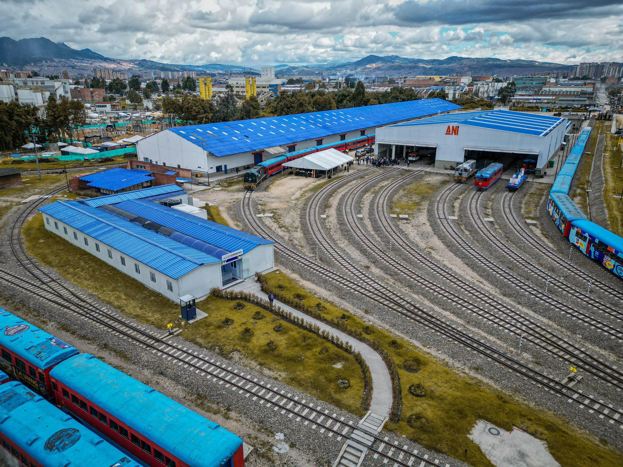 Invias entregó las líneas férreas para iniciar con la construcción del RegioTram de Occidente.