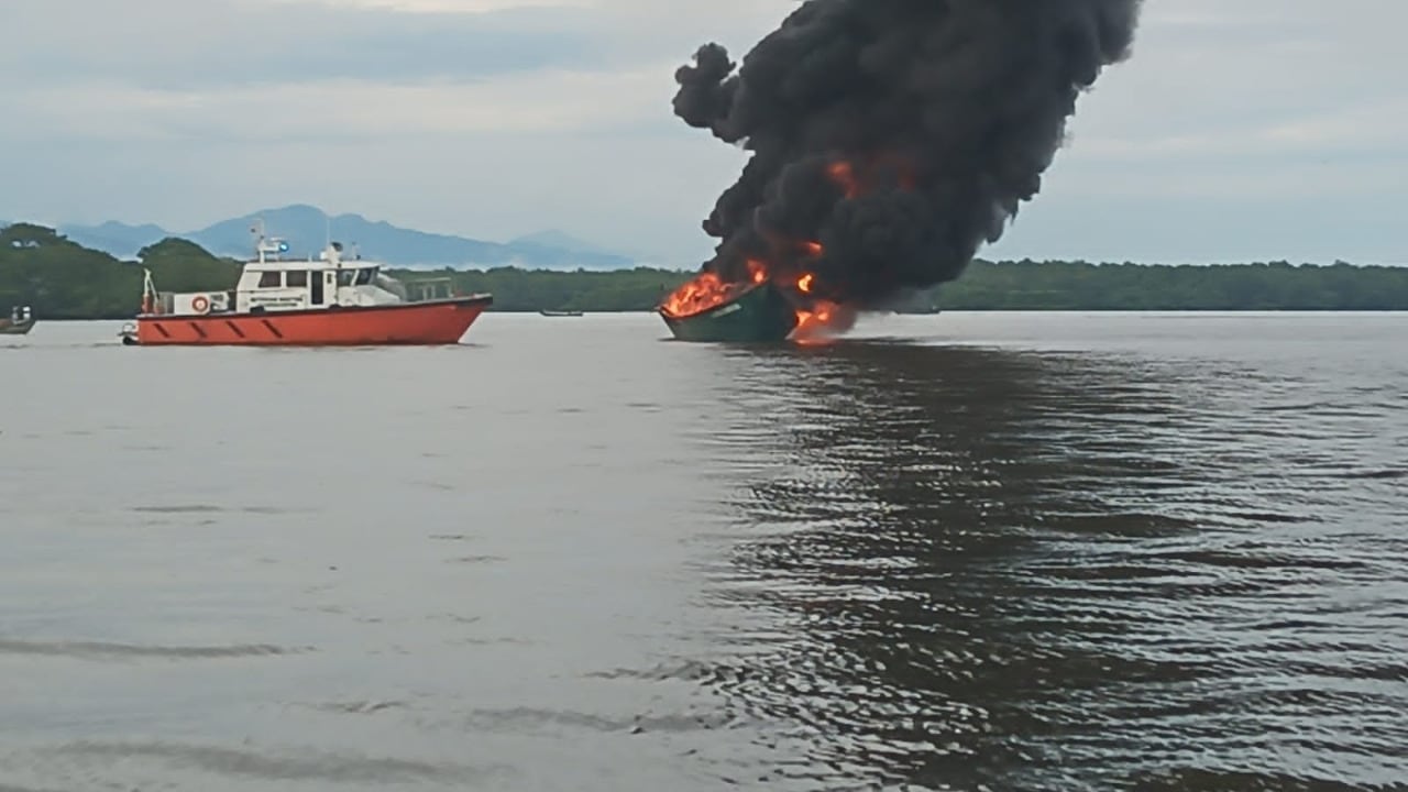 Embarcación se incendió en mar de Buenaventura