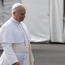 Al término del Ángelus, el papa León XIV reiteró su cercanía con Venezuela, tras ser afectada por dos violentos terremotos que ha causado, hasta ahora, más de 1400 víctimas. El Pontífice elevó sus oraciones por los fallecidos, renovó su cercanía espiritual a los familiares, al tiempo que agradeció y alentó a quienes trabajan con generosidad en las labores de búsqueda y de asistencia.
