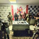 Uno de los delincuentes resultó herido durante los combates.