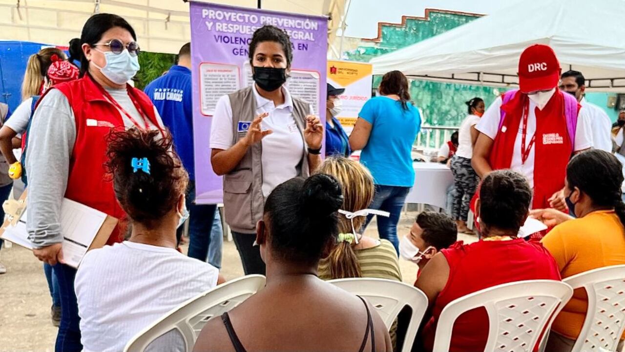 Ofrecieron asesoría jurídica a migrantes venezolanos en Barranquilla.