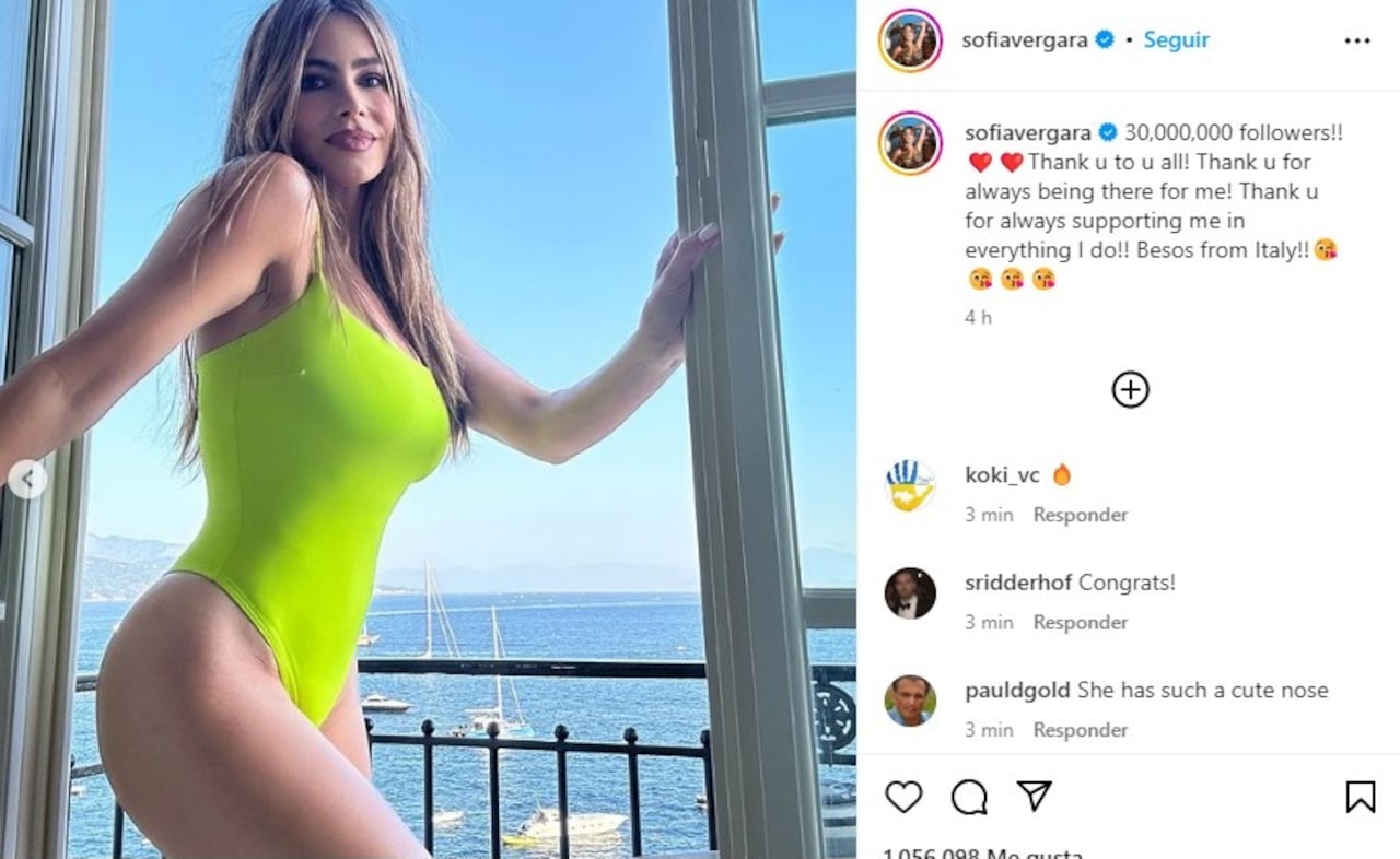 Sofía Vergara se mostró despampanante en vestido de baño en sus redes sociales. Foto: Instagram @sofiavergara