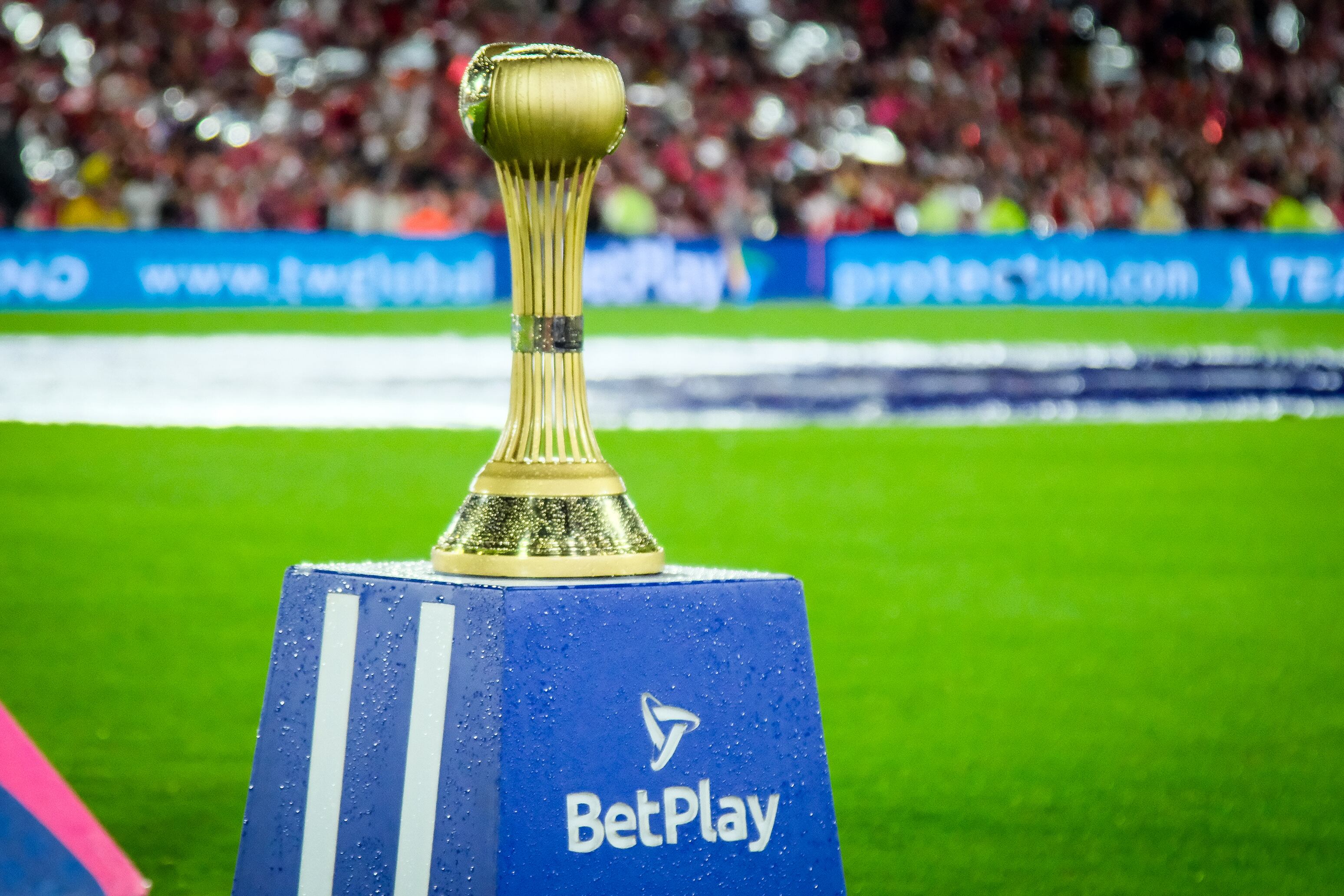 Bogotá. Junio 15 de 2024. Independiente Santa Fe enfrenta a Atlético Bucaramanga, por la Final de la Liga BetPlay I 2024, en el estadio Nemesio Camacho El Campín. (Colprensa - Mariano Vimos)