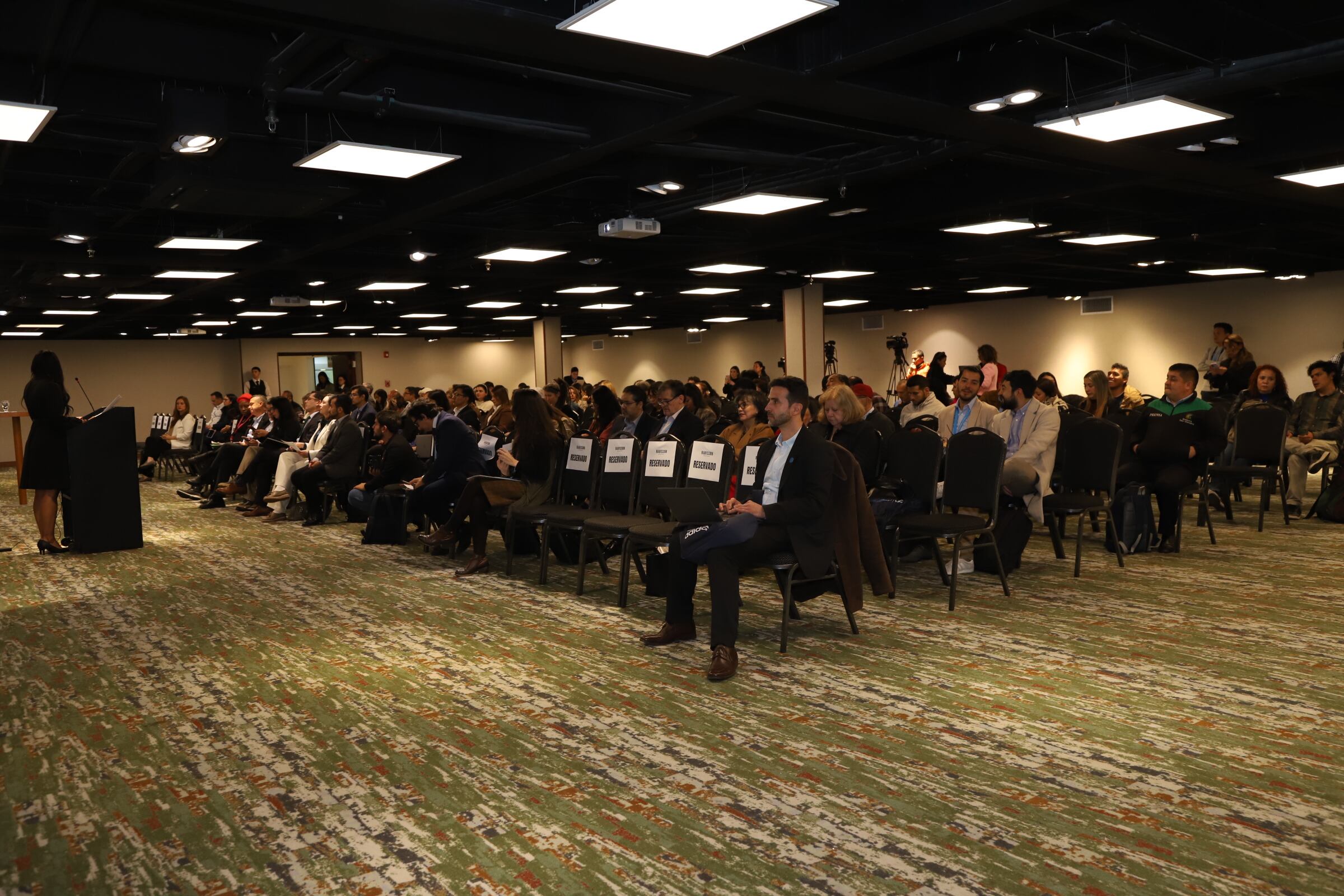 El auditorio que escuchó los resultados de inseguridad alimentaria en Colombia