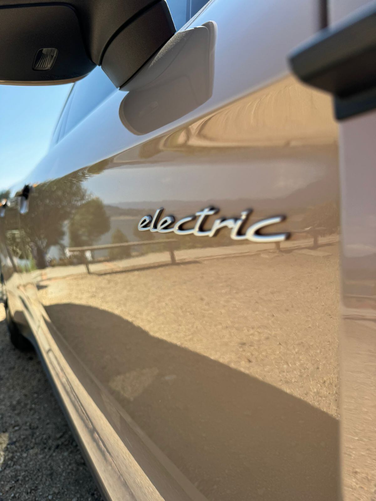 Los carros eléctricos se caracterizan por entregar toda su potencia al instante.