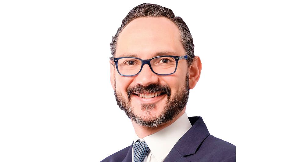 Esteban GarcíaHolland & Knight