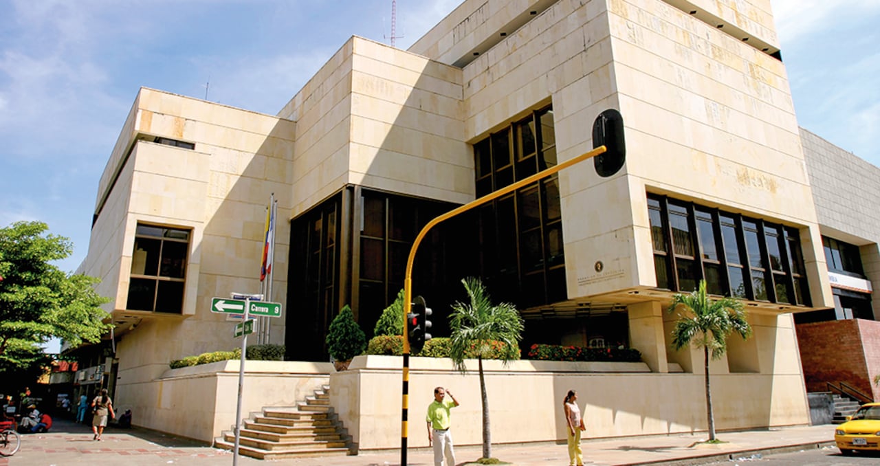 Esta es la renovada sede del Banco de la República donde, hace 30 años, fueron hurtados cientos de millones de pesos que no habían salido a circulación.