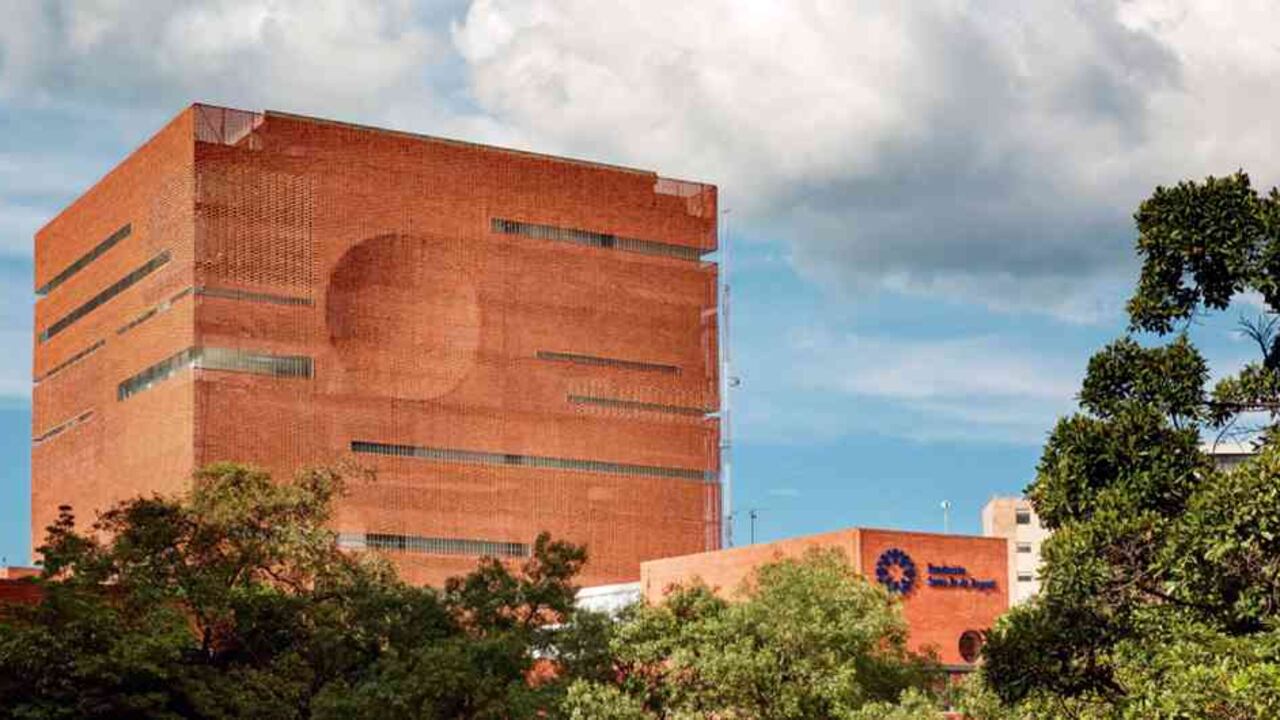 El Hospital Universitario de la Fundación Santa Fe de Bogotá opera desde hace más de 40 años.