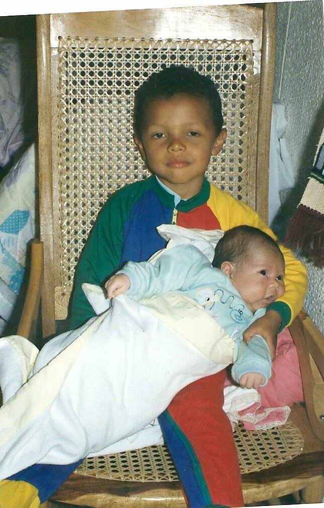 Twitter @JcolmenaresE