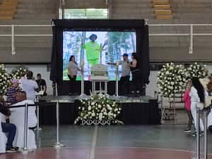 Funeral del músico cubano Tirso Duarte en el coliseo María Isabel Urrutia de Cali.