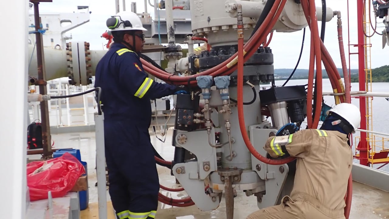 Planta regasificadora Spec entra en mantenimiento