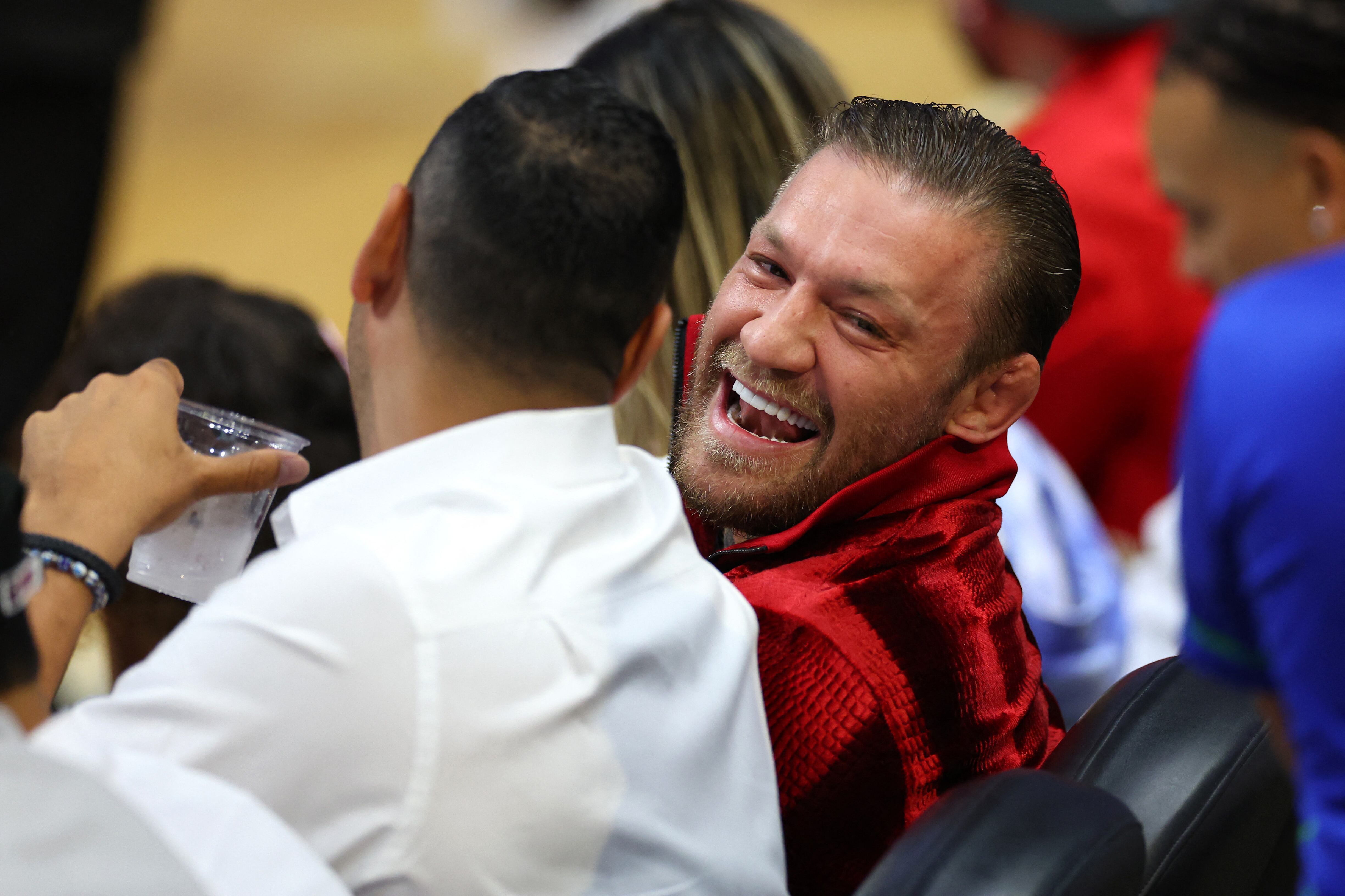 McGregor podría verse envuelto en un gran lío por agresión sexual.