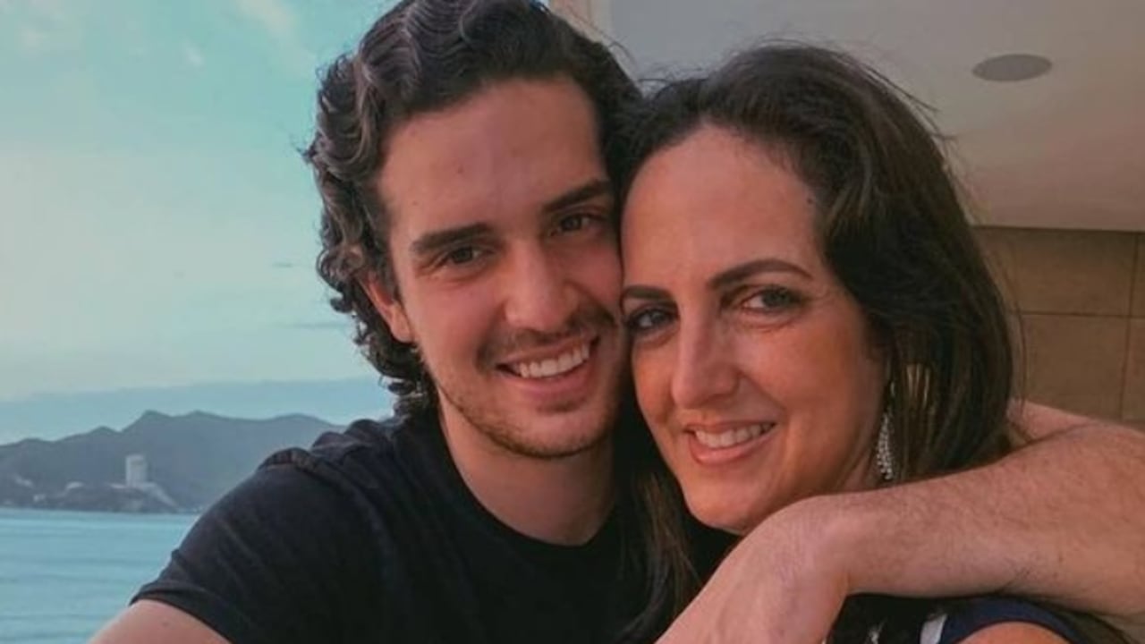 María Fernanda Cabal y su hijo