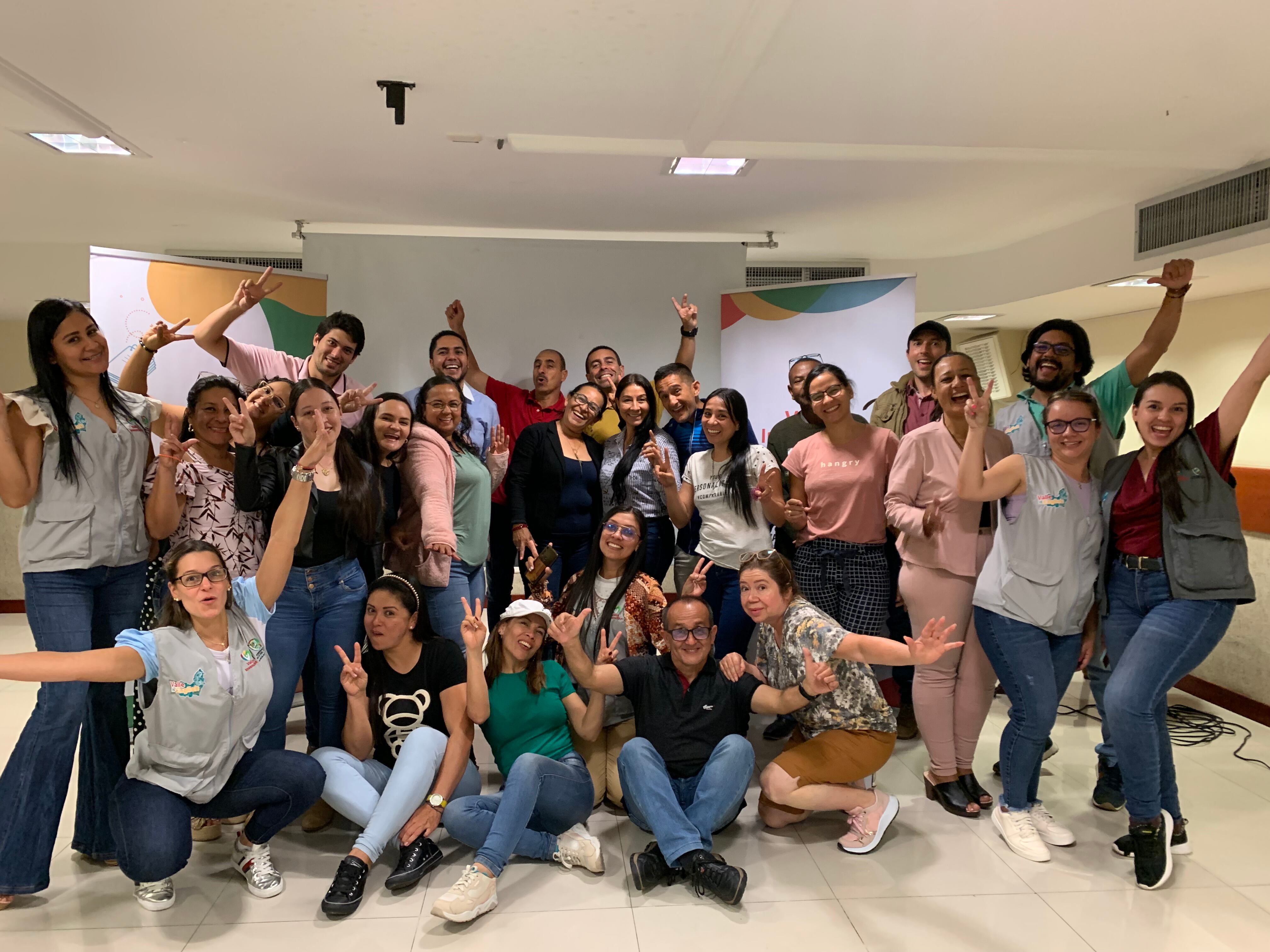 Los docentes viajarán en octubre.