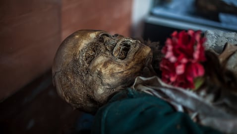 San Bernardo, en Cundinamarca, es conocido por el fenómeno de momificación natural que se presenta en su cementerio.