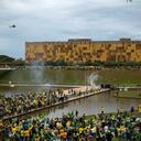 El juez, Alexandre de Moraes, determinó que los bolsonaristas que llevaban acampando desde hacía varios días fueran retirados