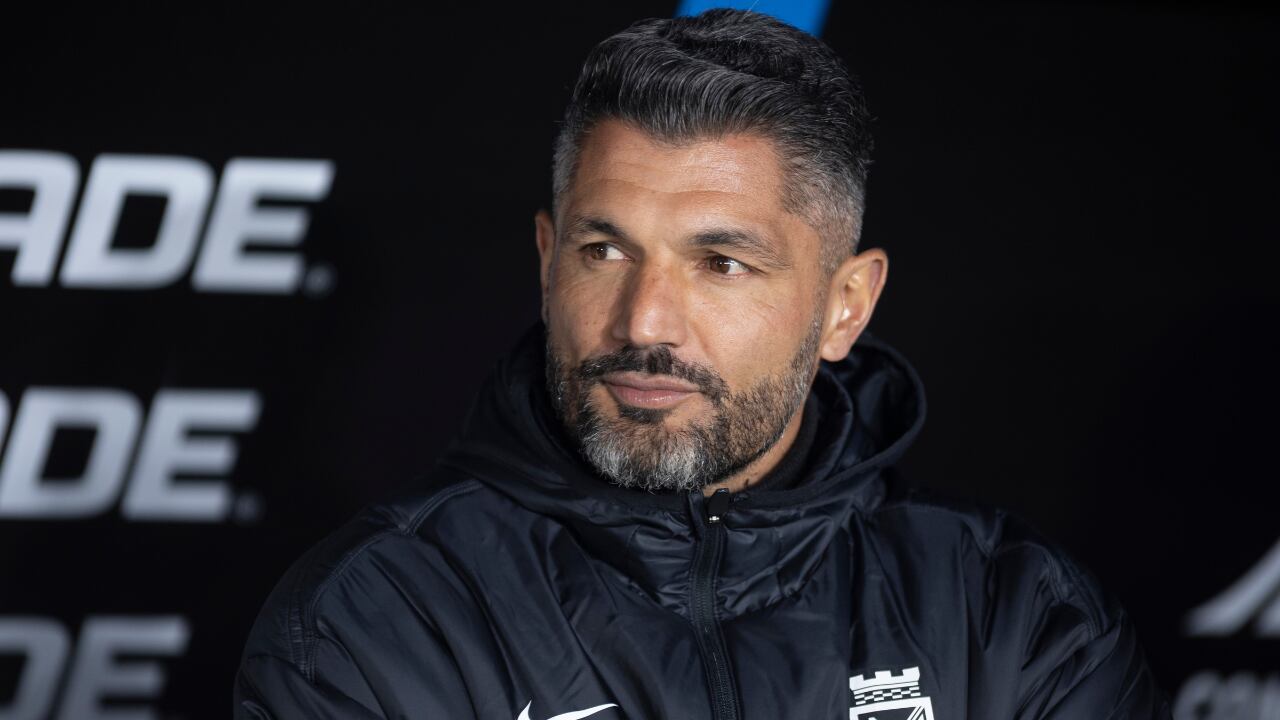 Javier Gandolfi, entrenador argentino con contrato vigente en Atlético Nacional