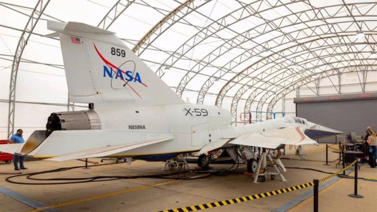 El avión supersónico sigiloso de la NASA 'vuela' sin despegar.