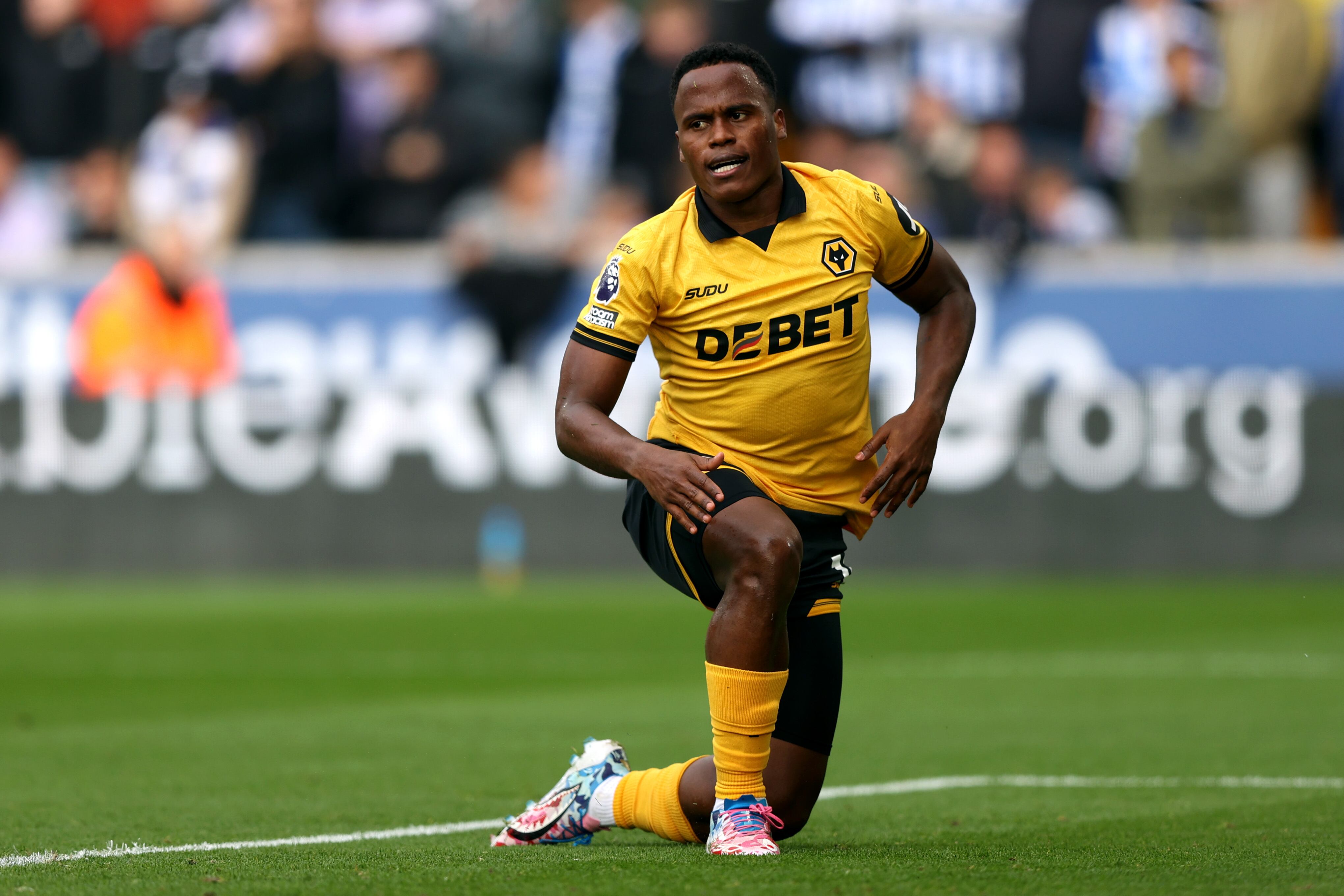 Jhon Arias durante un partido contra el Brighton en la Premier League.