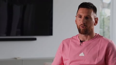 Lionel Messi en entrevista luego de conseguir su octavo Balón de Oro.