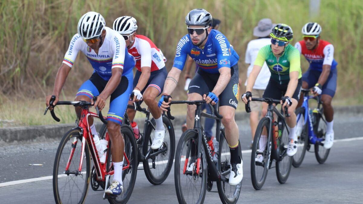 Integrantes del equipo que representa a Colombia en el Mundial de ciclismo.