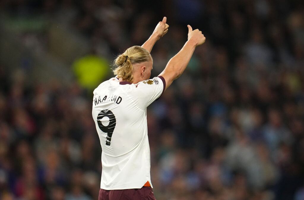 Erling Haaland marcó doblete ante el Burnley