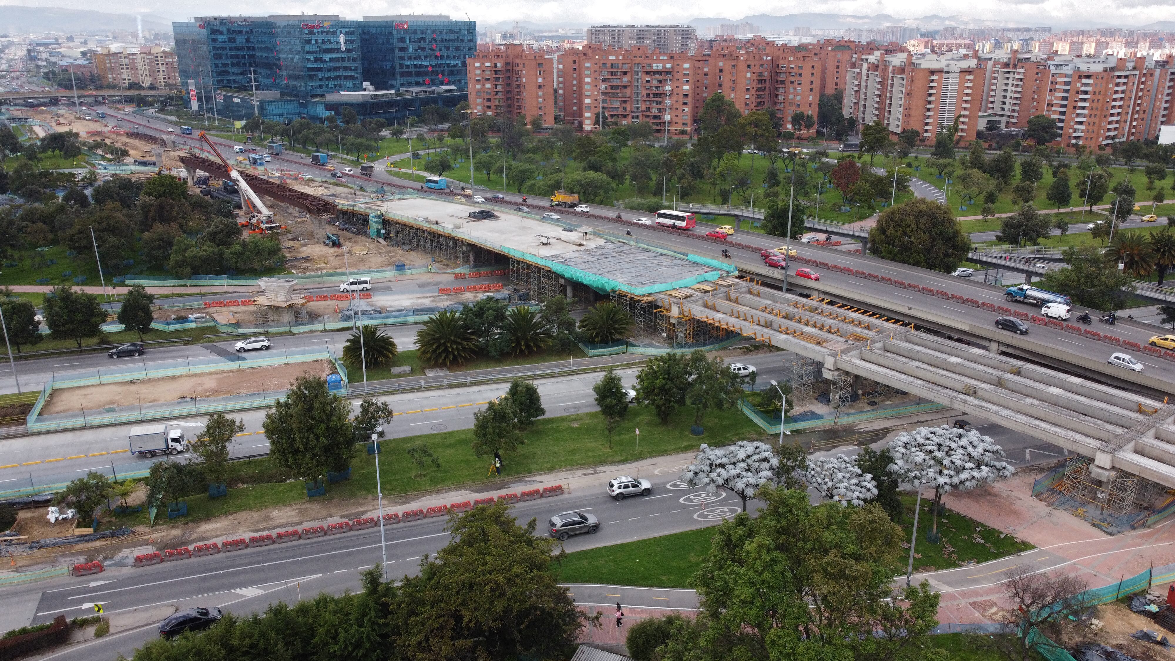Obras para mejorar la movilidad en Bogotá 
obras transmilenio avenida 68 puente calle 26
Enero 4 del 2023
Foto Guillermo Torres Reina / Semana