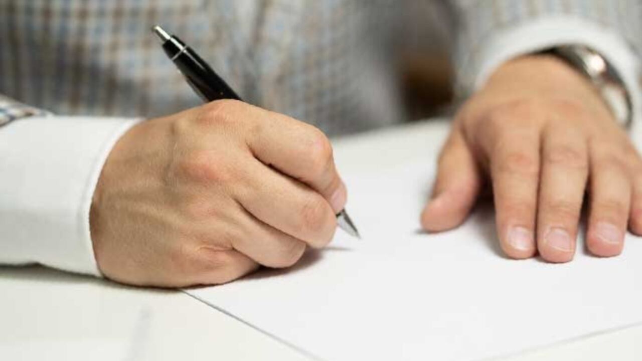 El artículo que ha provocado polémica está relacionado con la autonomía médica.