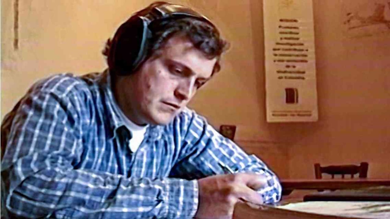 Mauricio Álvarez lleva más de 25 años recorriendo el país y estudiando la naturaleza a través de los sonidos. Foto: Instituto Humboldt.