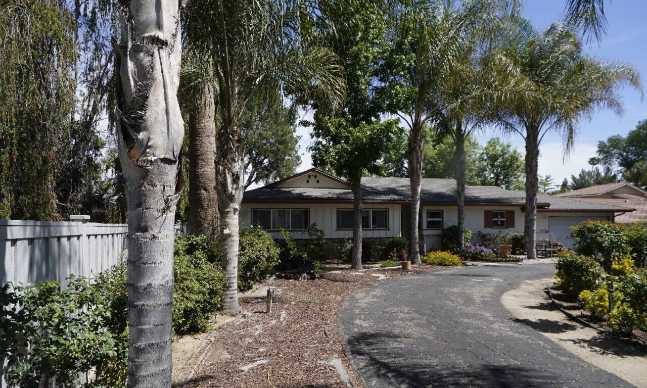 La mujer identificada como Ángela Flores habría presentado rasgos maniacos la noche anterior a que sus hijos fueran descubiertos muertos.