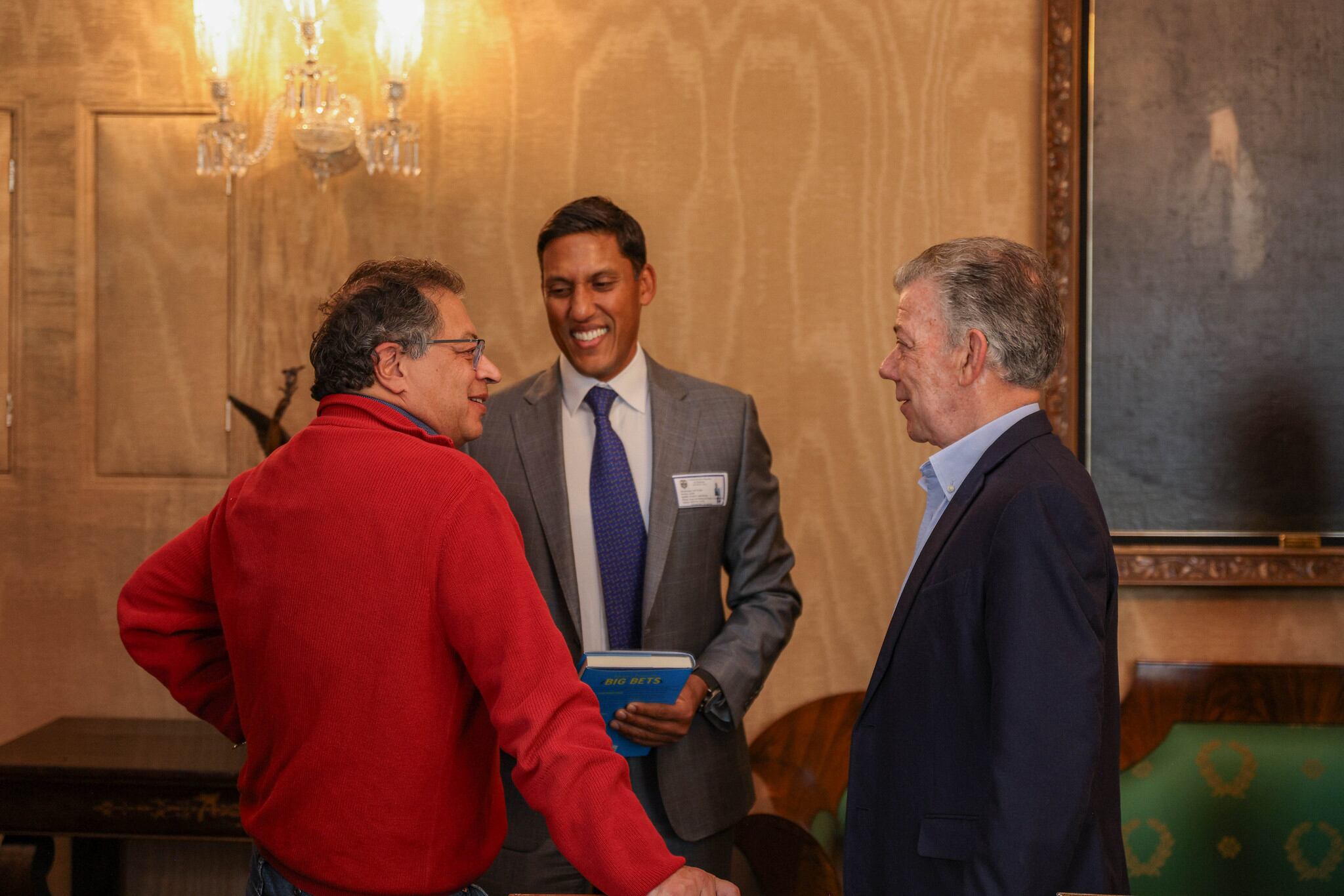 Gustavo Petro y Juan Manuel Santos