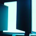 Cómo ver tres pantallas simultáneamente en Windows 10