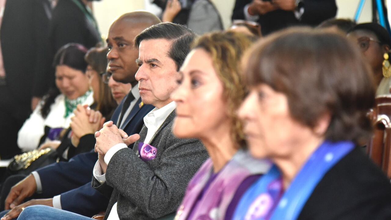 El Gobierno oficializó el Fondo No Es Hora de Callar para la reparación de casos de violencias basadas en género contra las mujeres periodistas.